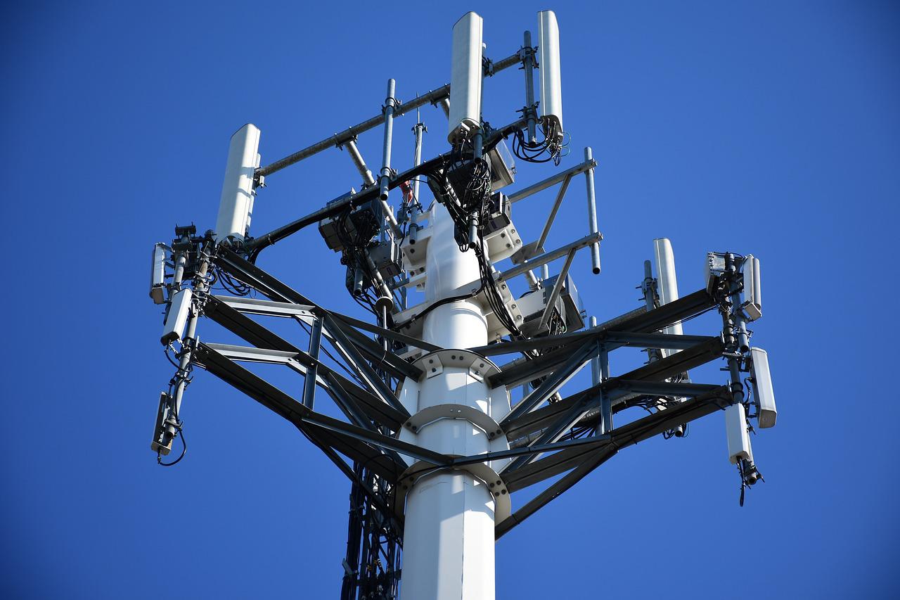 cellular tower, power, technology-2172041.jpg